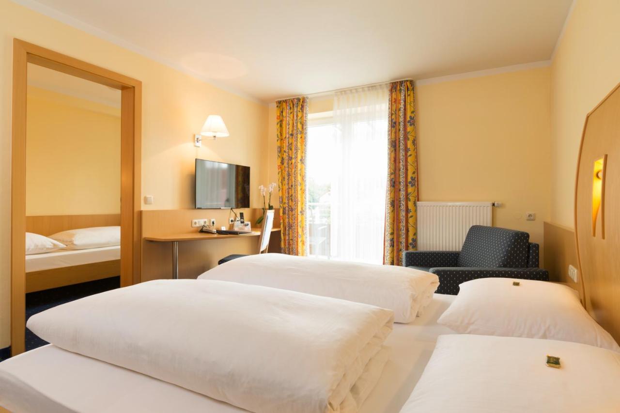 Landhotel Huberhof Аллерсхаузен Экстерьер фото